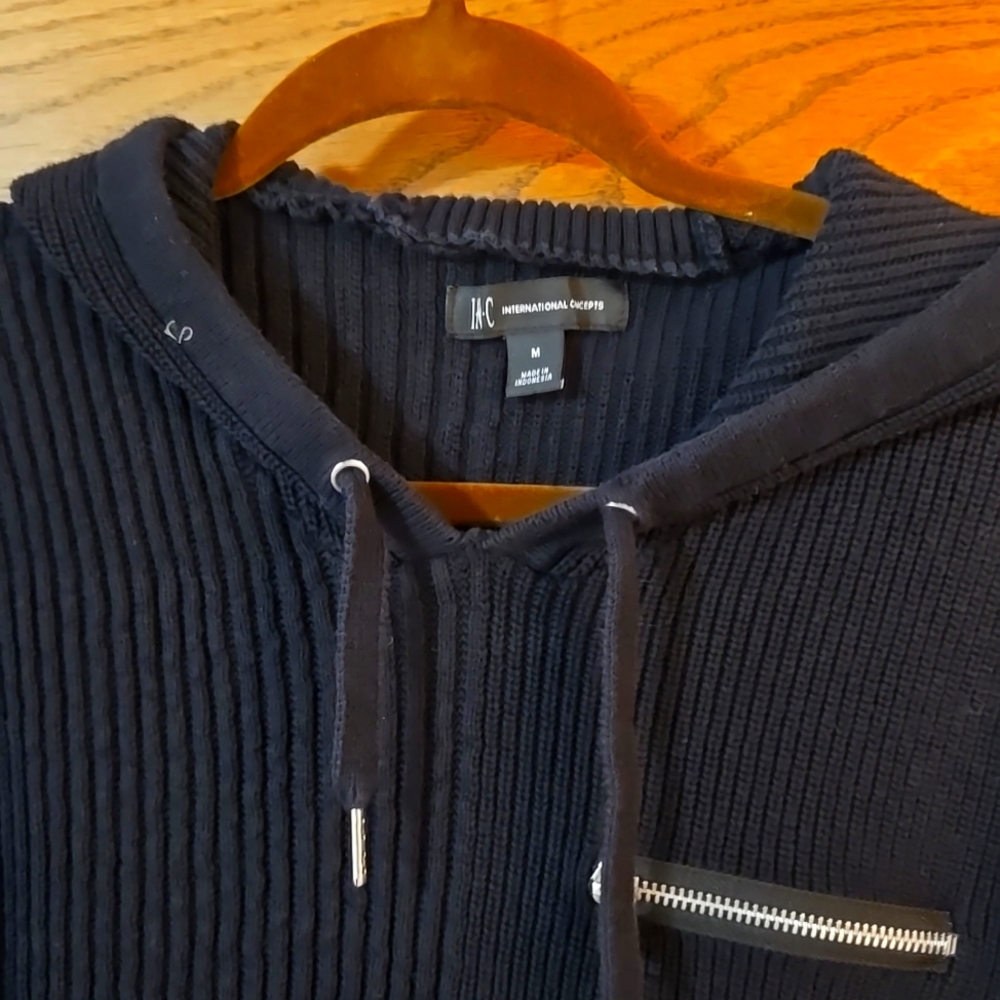 Bkack INC Sweater